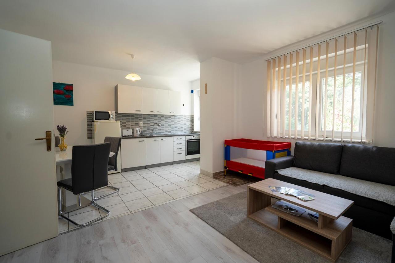 Apartman Curcic Knin Exterior photo